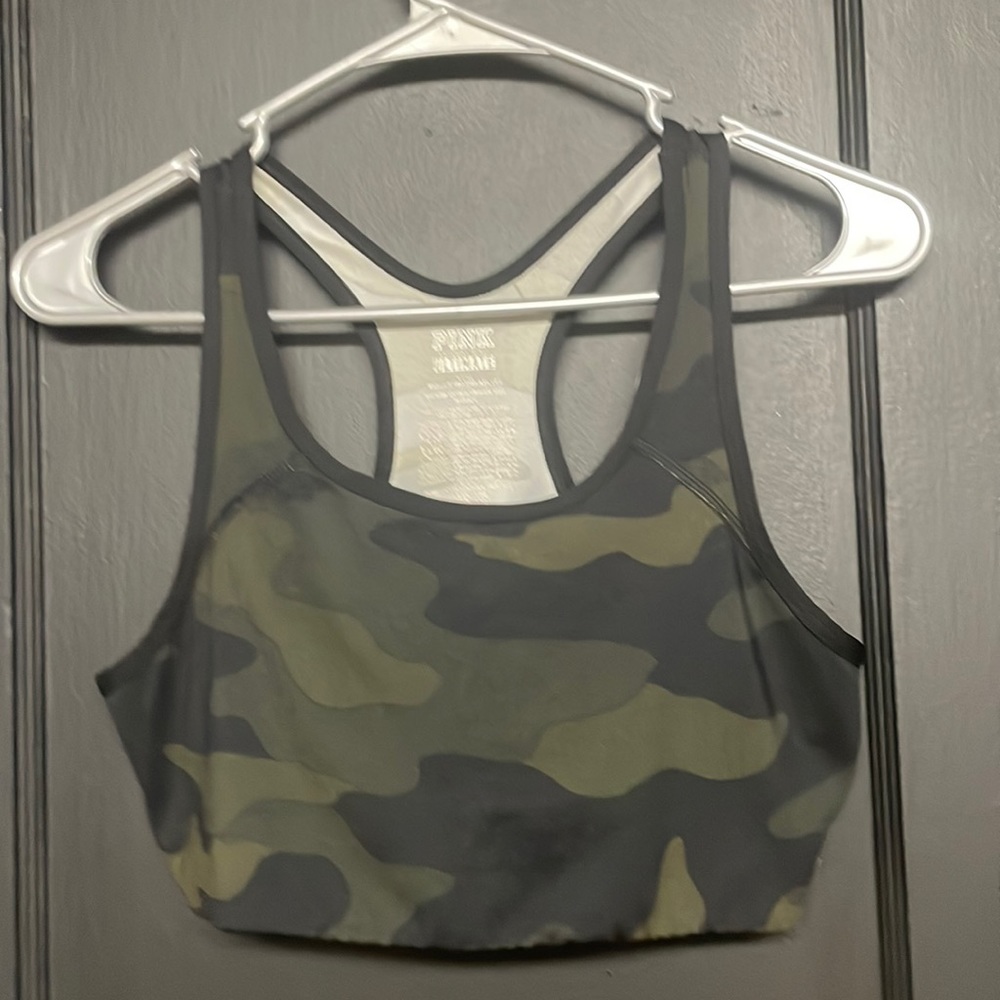 Vs pink camo sports bra